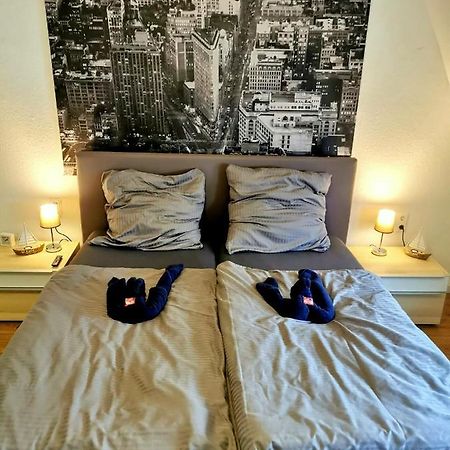 1 Zkb Dg Ferienwohnung - Direkt Am Kurpark - Zentrale Lage Вилхелмсхафен Екстериор снимка